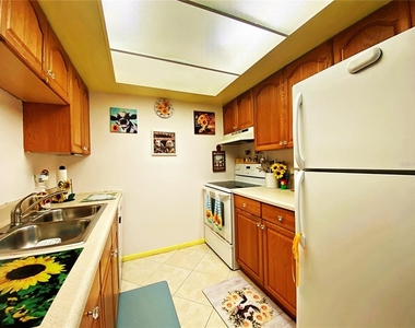 617 N Keene Road - Photo Thumbnail 3
