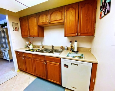 617 N Keene Road - Photo Thumbnail 4