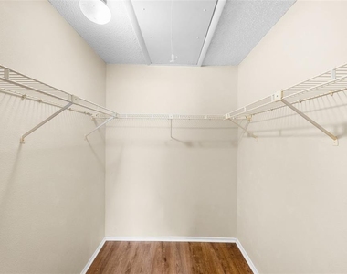 13250 Ridge Road - Photo Thumbnail 20