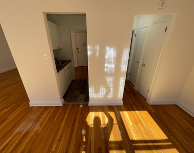 102-20 67th Drive - Photo Thumbnail 16