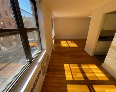 102-20 67th Drive - Photo Thumbnail 14