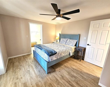 1153 Clark Street - Photo Thumbnail 18