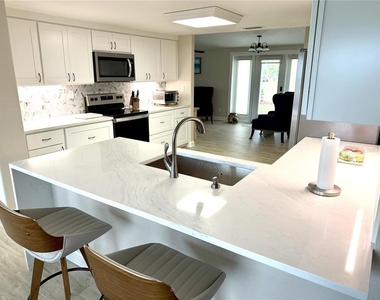 1153 Clark Street - Photo Thumbnail 11