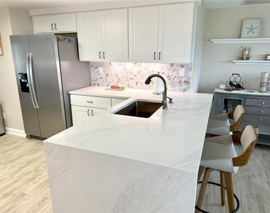 1153 Clark Street - Photo Thumbnail 10