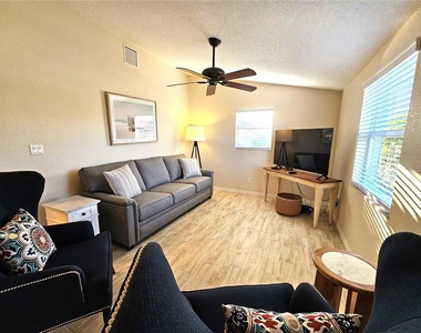 1153 Clark Street - Photo Thumbnail 4