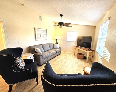 1153 Clark Street - Photo Thumbnail 3
