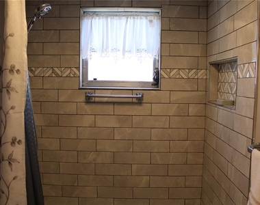4460 Ironwood Circle - Photo Thumbnail 11