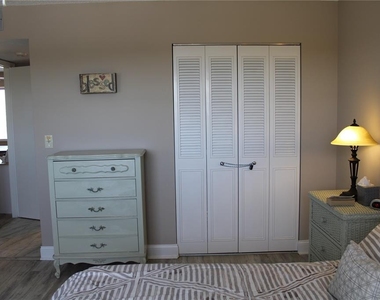 4460 Ironwood Circle - Photo Thumbnail 10
