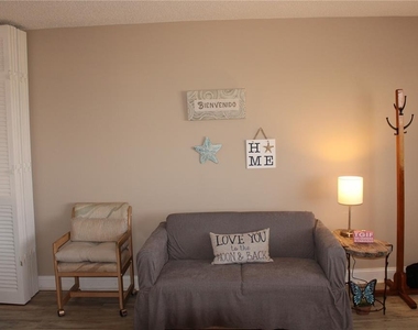 4460 Ironwood Circle - Photo Thumbnail 16