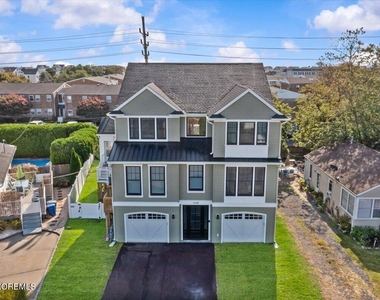 1608 East Street - Photo Thumbnail 2