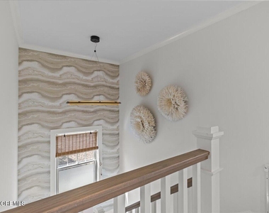 1608 East Street - Photo Thumbnail 28