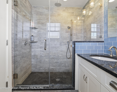 316 Park Place Avenue - Photo Thumbnail 23