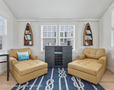 316 Park Place Avenue - Photo Thumbnail 6