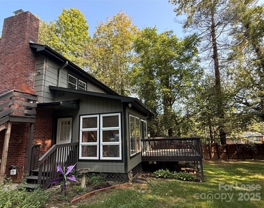 200 Daniel Drive - Photo Thumbnail 1