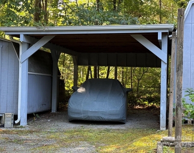 200 Daniel Drive - Photo Thumbnail 7
