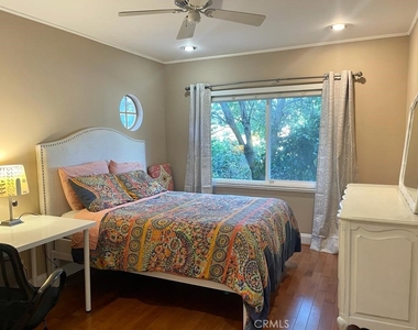 1308 Benedict Drive - Photo Thumbnail 8