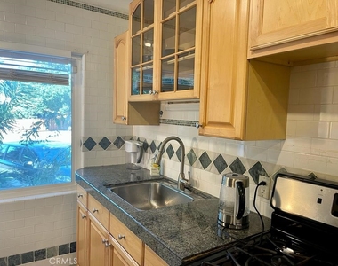 1308 Benedict Drive - Photo Thumbnail 3