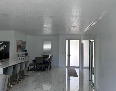 3158 Sw Martin Street - Photo Thumbnail 23