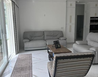 3158 Sw Martin Street - Photo Thumbnail 19