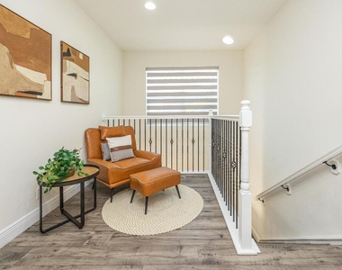 151 Sword Fern Place - Photo Thumbnail 50