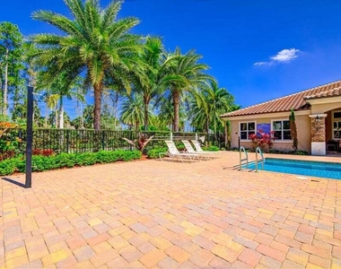 151 Sword Fern Place - Photo Thumbnail 7
