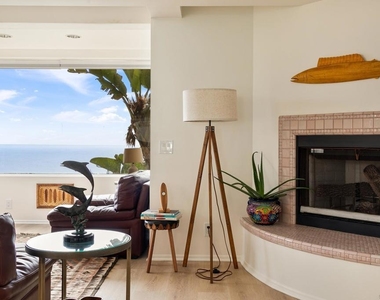 6276 Camino De La Costa - Photo Thumbnail 19