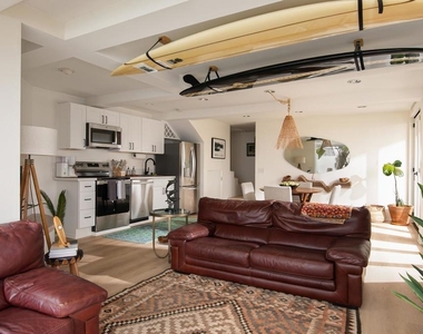 6276 Camino De La Costa - Photo Thumbnail 17