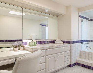 6276 Camino De La Costa - Photo Thumbnail 27