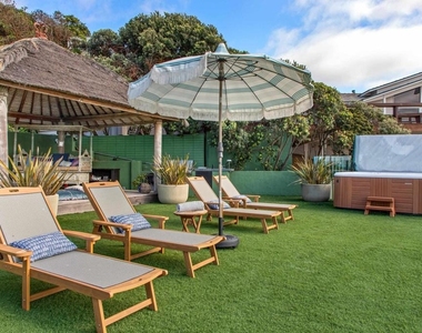 6276 Camino De La Costa - Photo Thumbnail 10