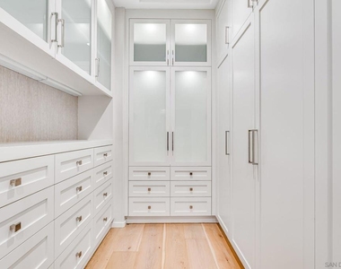 282 Neptune Avenue - Photo Thumbnail 34