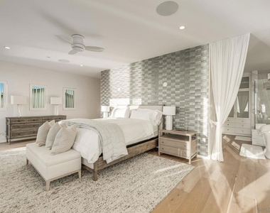 282 Neptune Avenue - Photo Thumbnail 25