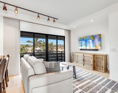 282 Neptune Avenue - Photo Thumbnail 20