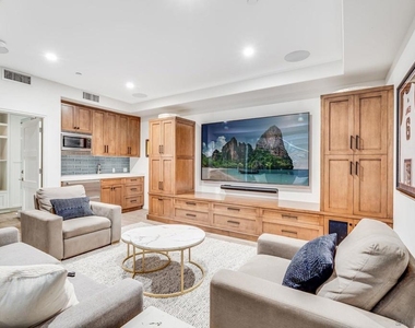 282 Neptune Avenue - Photo Thumbnail 45