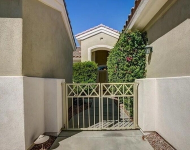 35875 Donny Circle - Photo Thumbnail 2