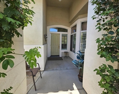 35875 Donny Circle - Photo Thumbnail 4