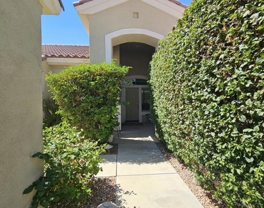 35875 Donny Circle - Photo Thumbnail 3