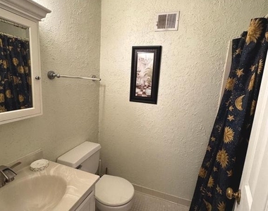 3804 9th Road S - Photo Thumbnail 10