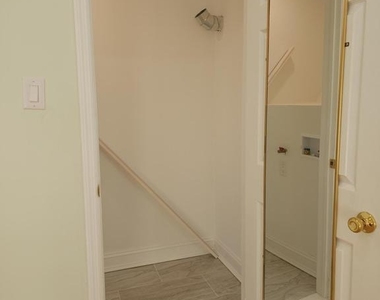 8303 Ridgeway Street - Photo Thumbnail 16