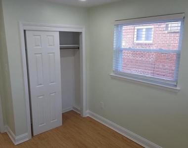 8303 Ridgeway Street - Photo Thumbnail 15