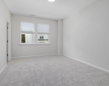 3709 Nova Star Lane - Photo Thumbnail 8
