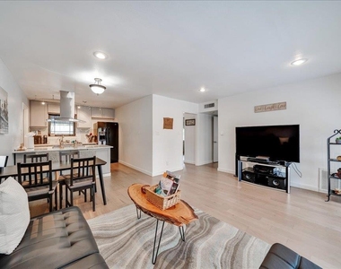 8001 Briarwood Ln - Photo Thumbnail 8