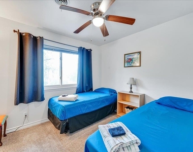 8001 Briarwood Ln - Photo Thumbnail 16