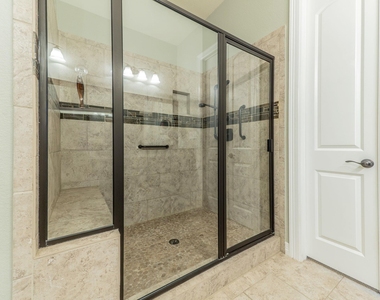 826 San Remo Blvd - Photo Thumbnail 12