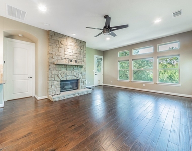 826 San Remo Blvd - Photo Thumbnail 1
