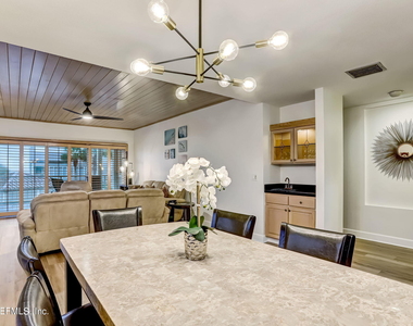 153 Sea Hammock Way - Photo Thumbnail 7