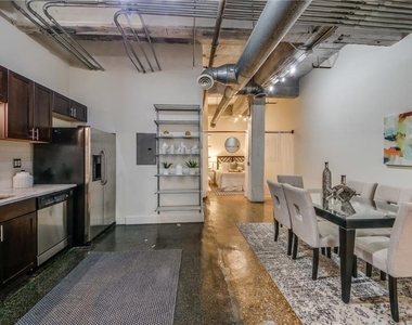 659 Auburn Avenue Ne - Photo Thumbnail 12
