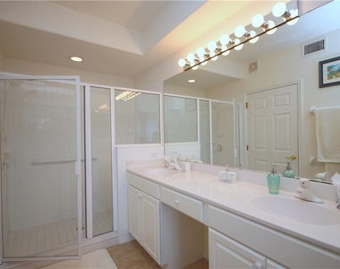 11011 Mill Creek Way - Photo Thumbnail 8