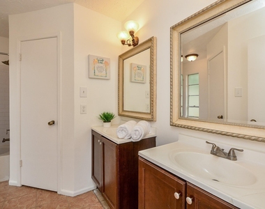 3315 Honey Creek Drive - Photo Thumbnail 22