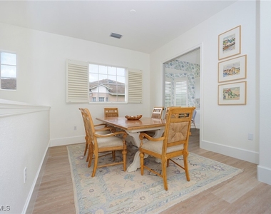 4740 Stratford Court - Photo Thumbnail 8