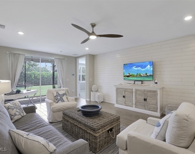 14663 Edgewater Circle - Photo Thumbnail 6